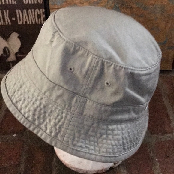 Mitchell & Ness Brooklyn Nets Bucket Hat - Picture 2 of 4